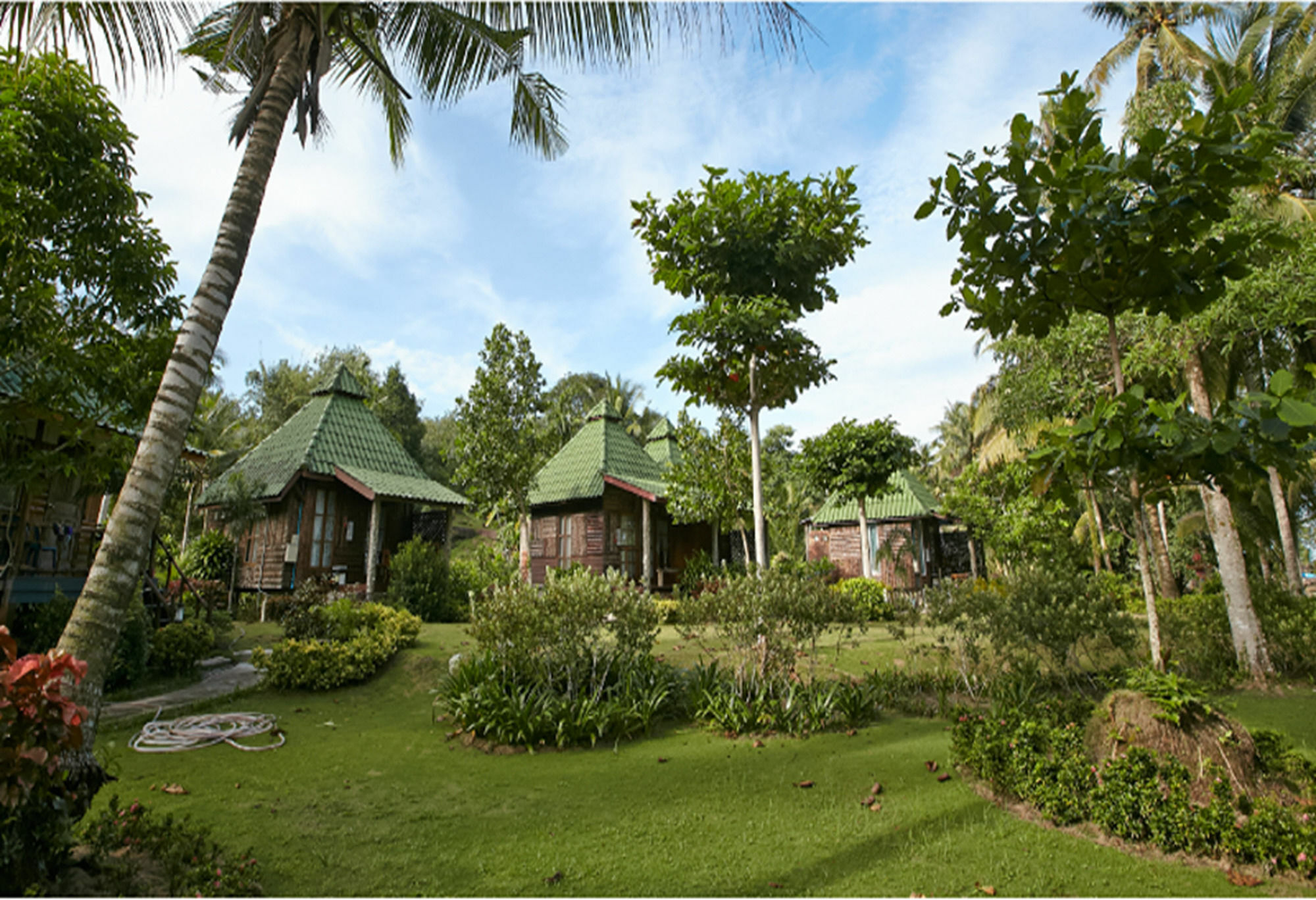 Dusita Koh Kood Resort Ko Kut Exterior photo